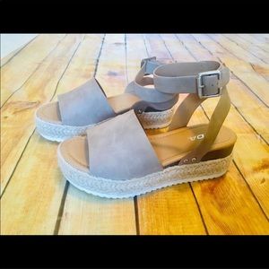 Soda taupe espadrilles
